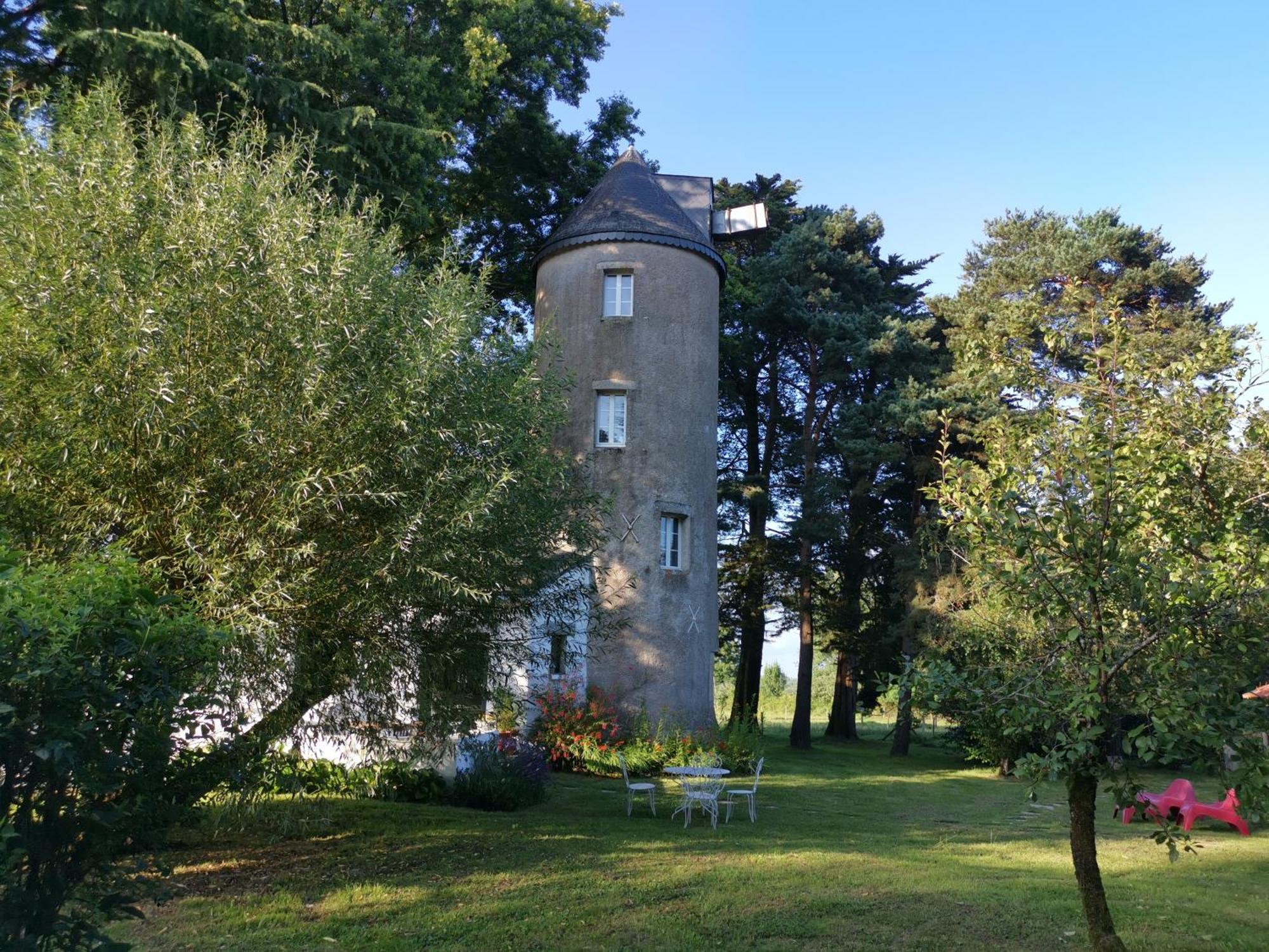Le Moulin De La Retardiere Orvault Eksteriør billede